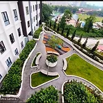 The Horizon - Ipoh\' Rachel